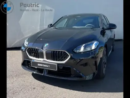 Photo 13 BMW Serie 1 Série 1 120A 170ch M Sport DKG7