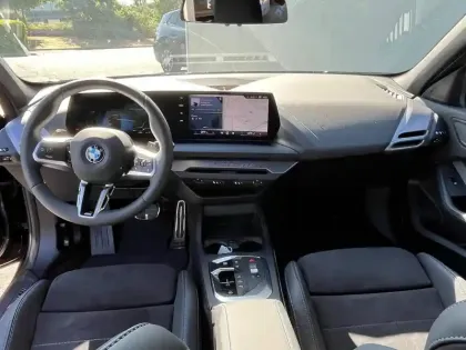 Photo 26 BMW Serie 1 Série 1 120A 170ch M Sport DKG7