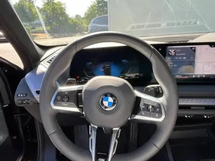 Photo 28 BMW Serie 1 Série 1 120A 170ch M Sport DKG7