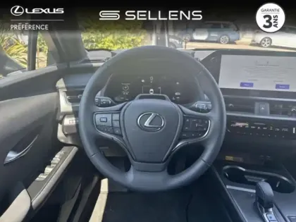 Photo 8 Lexus UX  300h F SPORT Design 2WD MC25