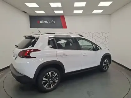 Photo 16 Peugeot 2008  1.2 PureTech 110ch S&S BVM5