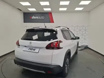 Photo 18 Peugeot 2008  1.2 PureTech 110ch S&S BVM5