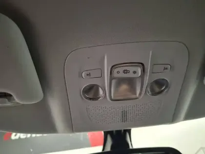 Photo 45 Peugeot 2008  1.2 PureTech 110ch S&S BVM5