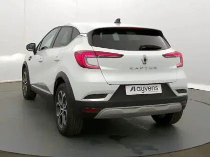 Photo 15 Renault Captur  mild hybrid 160 EDC