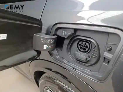 Photo 20 Peugeot 3008  Electrique 210 ch 73 kWh
