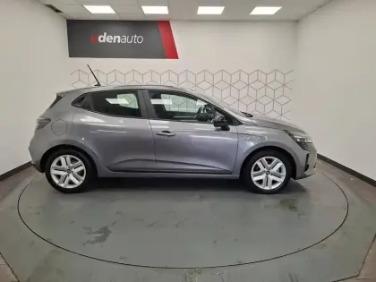 Photo 9 Renault Clio  E-Tech full hybrid 145 ch GSR2