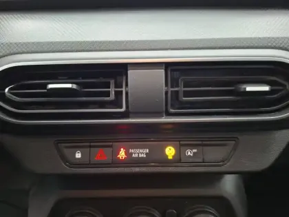 Photo 37 Dacia Sandero  SCe 65