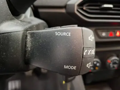 Photo 34 Dacia Sandero  SCe 65