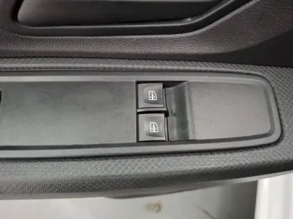 Photo 30 Dacia Sandero  SCe 65