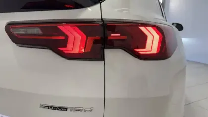 Photo 18 BMW X2  sDrive 18d 150ch DKG7