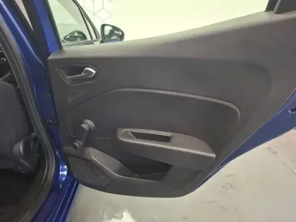 Photo 19 Renault Clio  Blue dCi 100 ch GSR2
