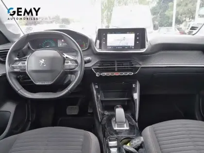 Photo 7 Peugeot 208  Electrique 50 kWh 136ch