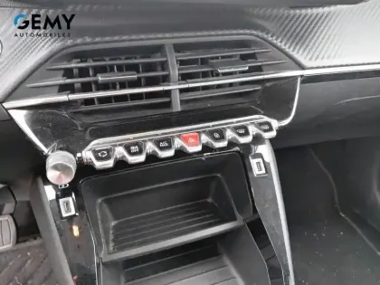 Photo 15 Peugeot 208  Electrique 50 kWh 136ch