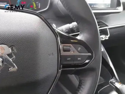 Photo 18 Peugeot 208  Electrique 50 kWh 136ch