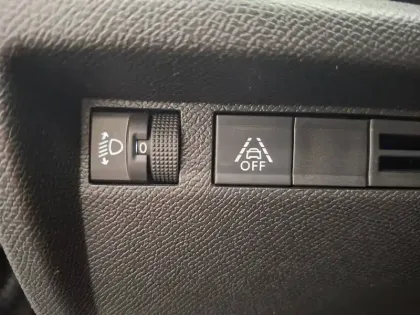Photo 30 Citroën C4  PureTech 100 S&S BVM6