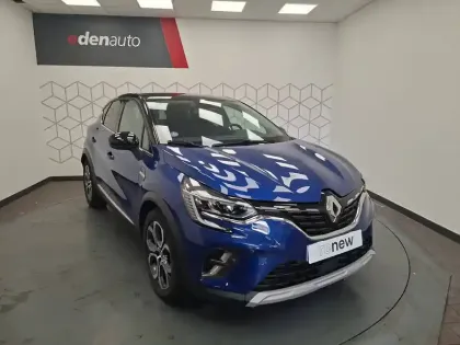 Photo 8 Renault Captur  E-Tech full hybrid 145