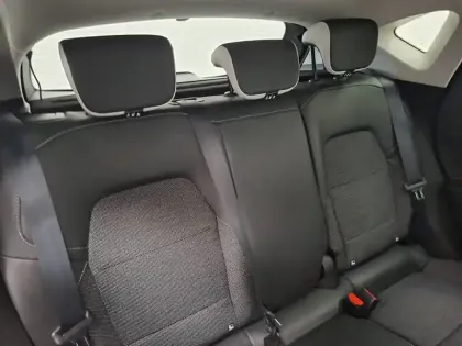 Photo 25 Renault Captur  E-Tech full hybrid 145