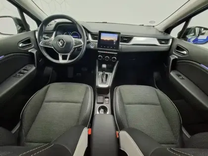 Photo 26 Renault Captur  E-Tech full hybrid 145