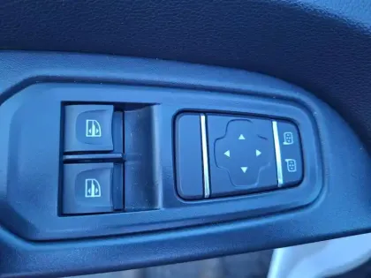 Photo 18 Renault Trafic  FG BLUE DCI 130 L1H1 3T GSR2