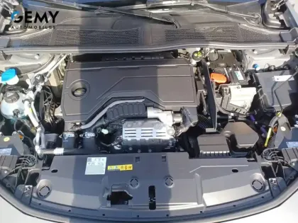 Photo 11 Peugeot 408  Hybrid 145 e-DCS6