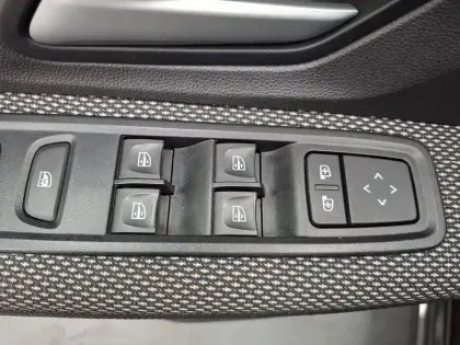 Photo 31 Dacia Sandero  SCe 65