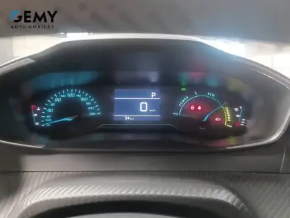 Photo 17 Peugeot 2008  Hybrid 110 e-DCS6