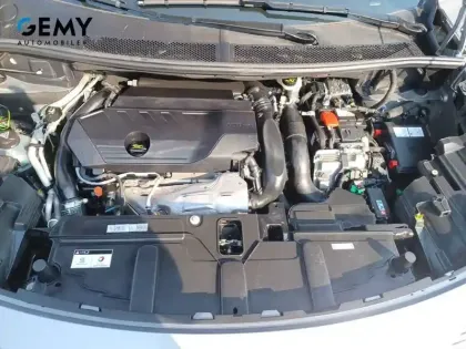 Photo 11 Peugeot 3008  Hybrid 225 e-EAT8