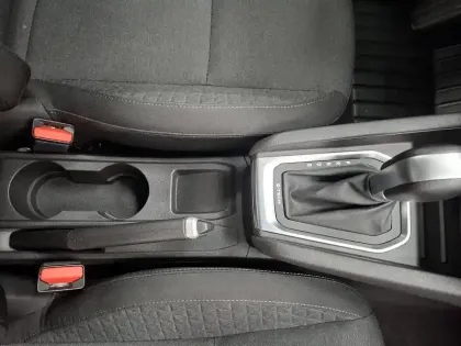 Photo 32 Renault Clio  E-Tech 140