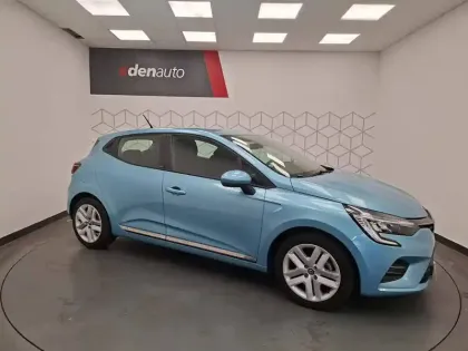 Photo 14 Renault Clio  E-Tech 140