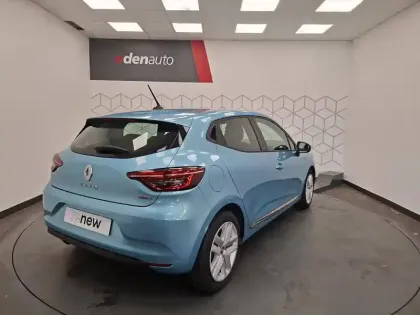 Photo 18 Renault Clio  E-Tech 140