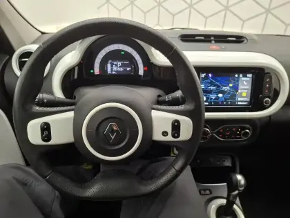 Photo 41 Renault Twingo  III E-Tech