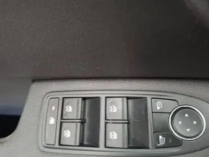 Photo 38 Renault Clio  TCe 90