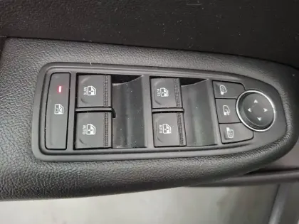 Photo 31 Renault Arkana  TCe 140 EDC FAP