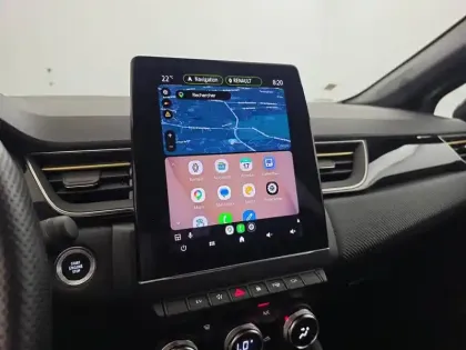 Photo 33 Renault Captur  E-Tech full hybrid 145