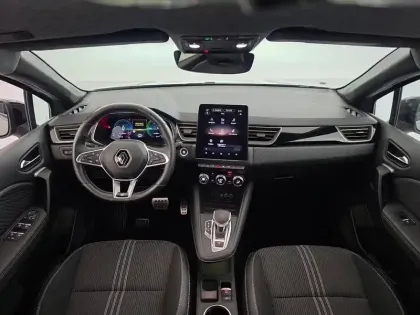 Photo 37 Renault Captur  E-Tech full hybrid 145