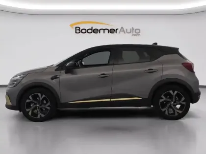 Photo 10 Renault Captur  E-Tech full hybrid 145