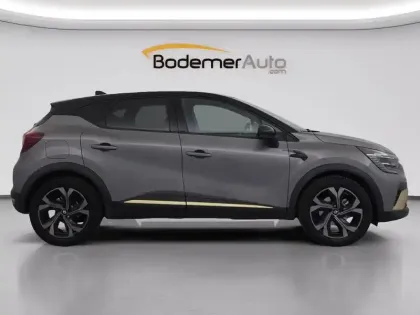Photo 14 Renault Captur  E-Tech full hybrid 145