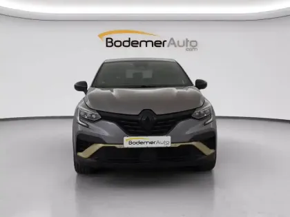 Photo 16 Renault Captur  E-Tech full hybrid 145