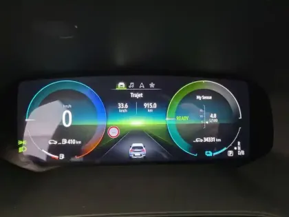 Photo 25 Renault Captur  E-Tech full hybrid 145