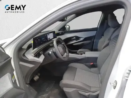 Photo 8 Peugeot 5008  Hybrid 145 ch e-DCS6