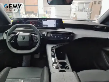 Photo 7 Peugeot 5008  Hybrid 145 ch e-DCS6