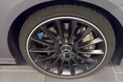 Photo 11 Mercedes Classe A  35 Mercedes-AMG 7G-DCT Speedshift AMG 4Matic