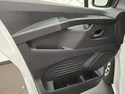 Photo 19 Renault Trafic  FGN L1H1 2800 KG BLUE DCI 130