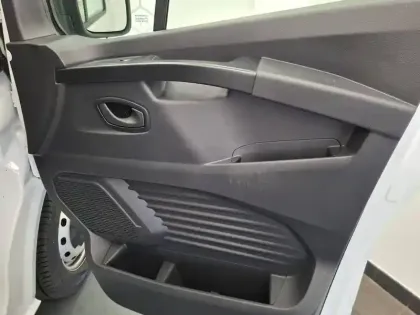 Photo 18 Renault Trafic  FGN L1H1 2800 KG BLUE DCI 130