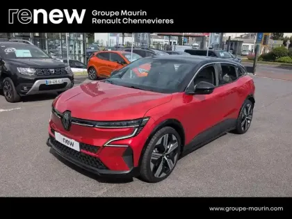 Photo 8 Renault Megane  E-Tech Electric EV60 220ch Iconic super charge
