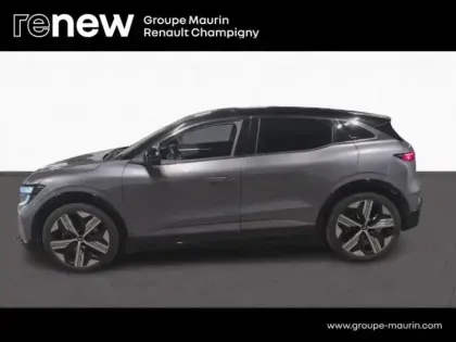 Photo 7 Renault Megane  E-Tech Electric EV60 220ch Iconic super charge -B