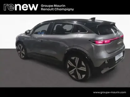 Photo 6 Renault Megane  E-Tech Electric EV60 220ch Iconic super charge -B