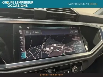 Photo 15 Audi Q3  35 TDI 150ch S line S tronic 7
