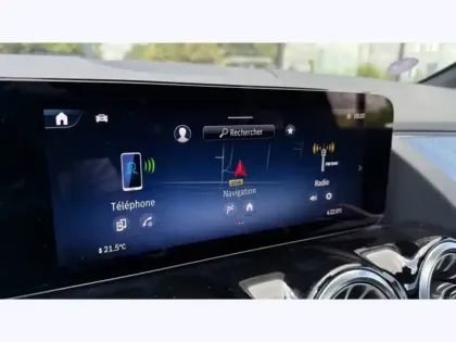 Photo 35 Mercedes GLA 250 e Hybrid EQ AMG Line