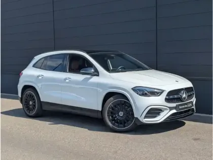 Photo 6 Mercedes GLA 180 